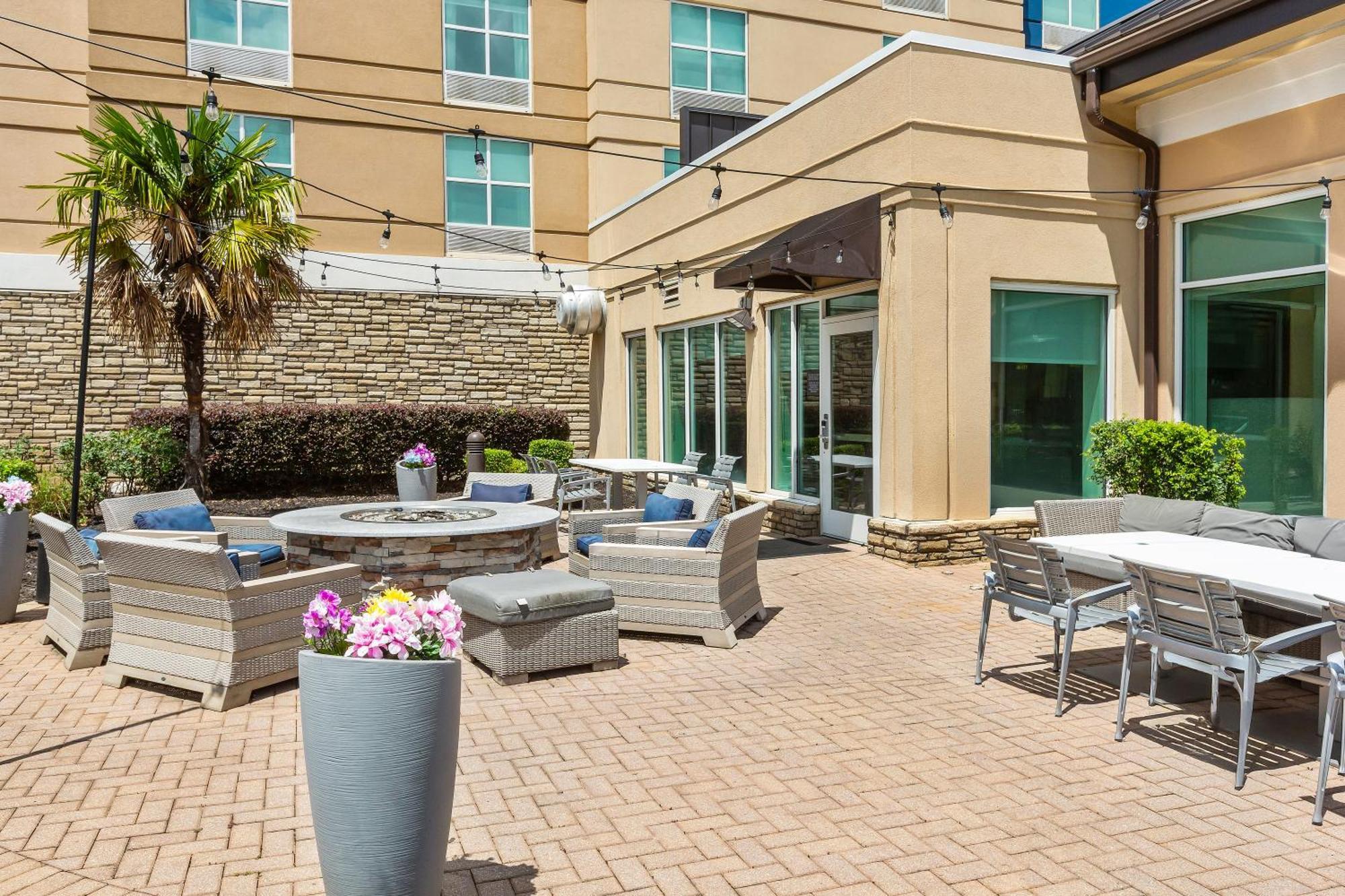 Hilton Garden Inn Atlanta Airport North College Park Eksteriør billede